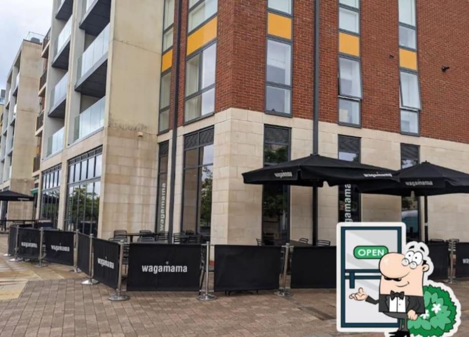 Stylish Modern 1Bed Apartment In Bedford Exterior photo